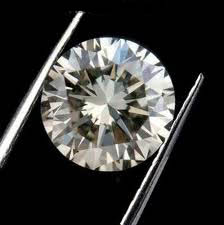 mossanite diamond round